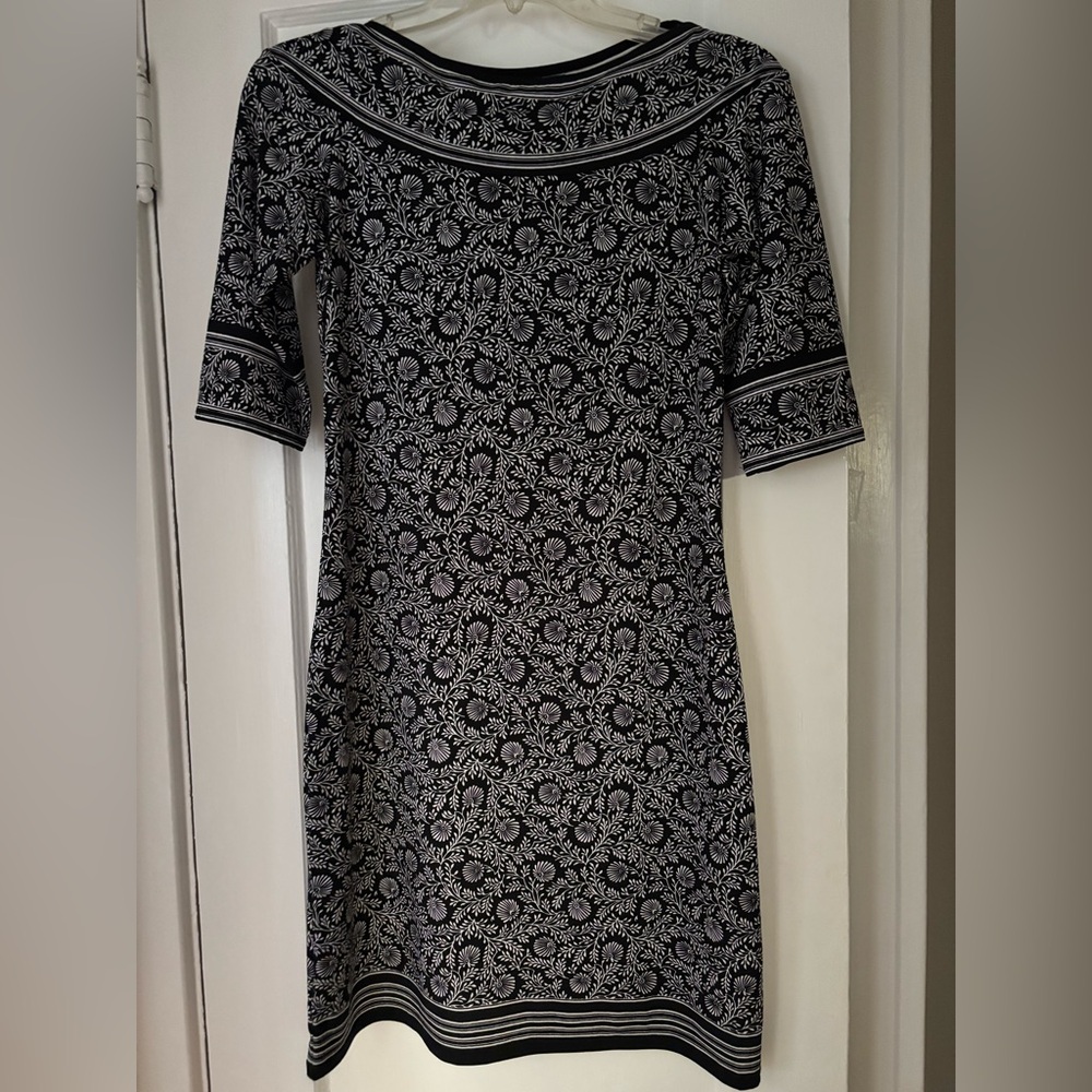 Max Studio Black and White Sheath Dress